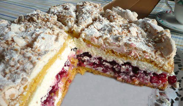 Johannisbeertorte mit Baiser – dersenior.eu